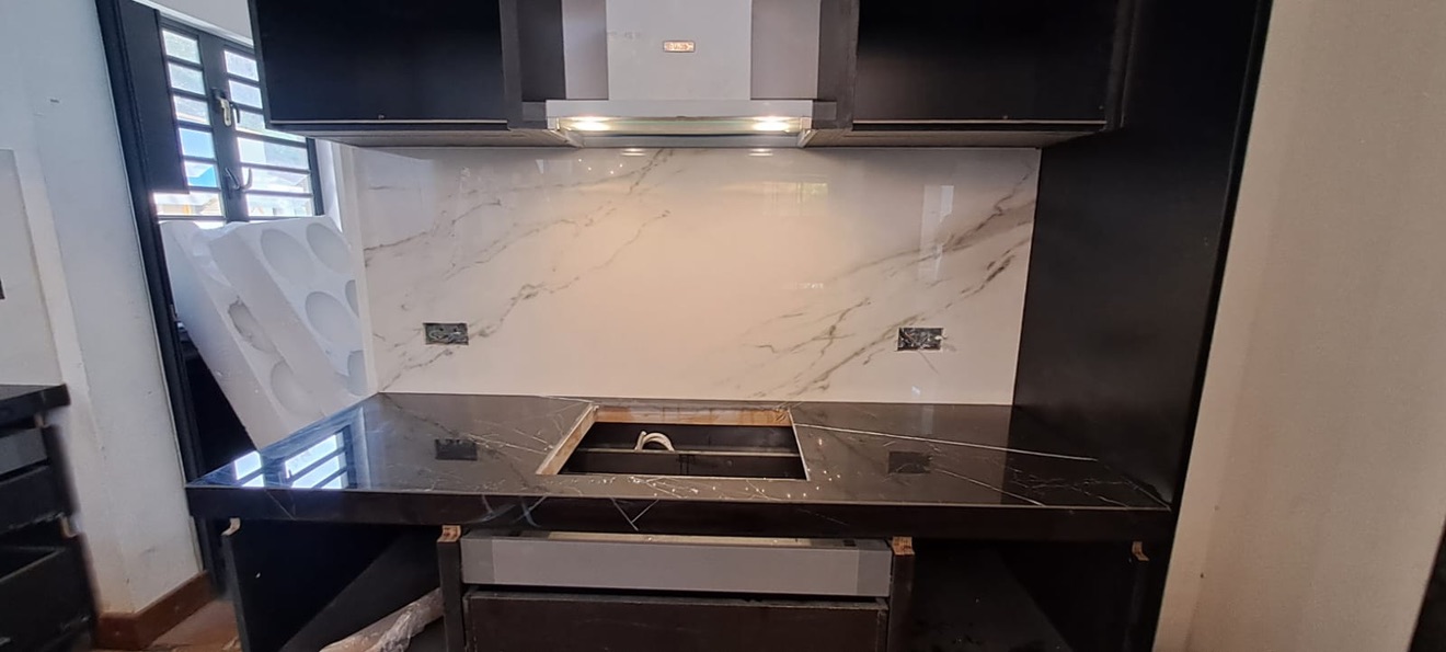 Splashback Calacatta Gold
