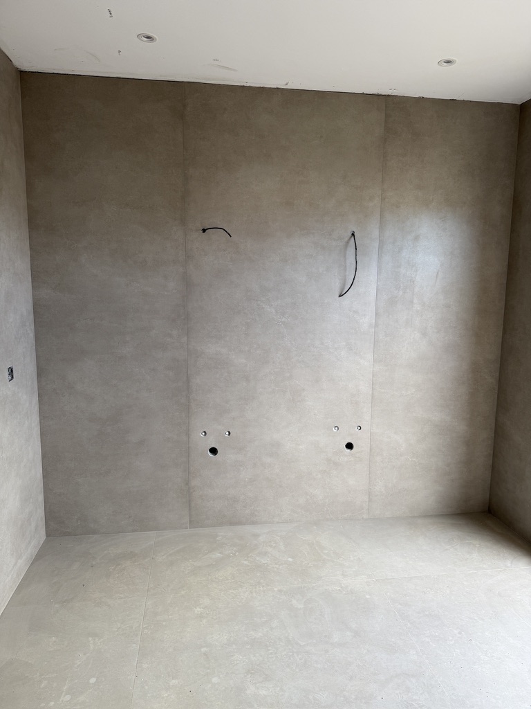 Mur effet béton — sols et murs assortis